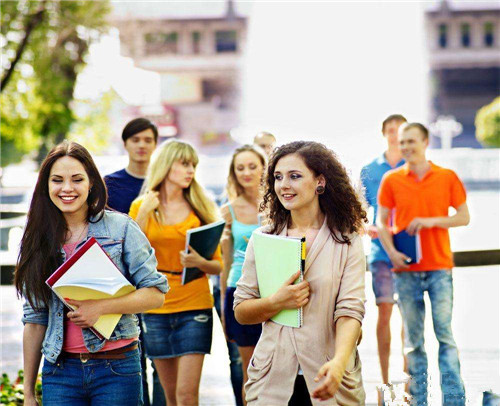 留学美国（春季-秋季入学）申请，你会有着怎样的决策？优弗留学精准解析2_副本.jpg